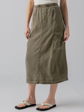 stylish olive green cargo skirt with cargo pockets and an elastic waistband