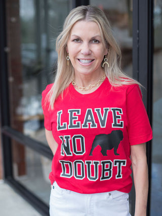 bulldogs-no-doubt-tee-red-Lucky-and-Maxine-UGANODOUBT