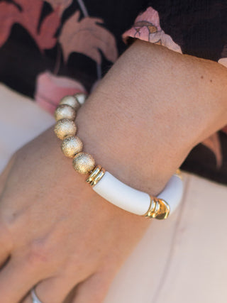 never-waiting-bracelet-gold-and-white-Meghan-Browne-LIA-WH