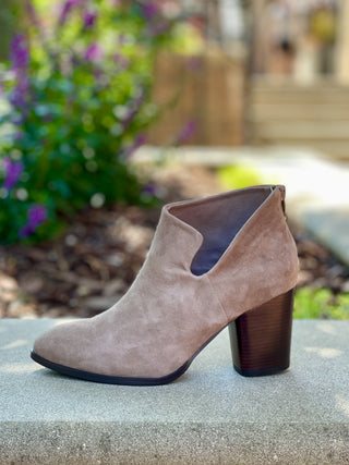 Chocolat Blu Audrey Bootie - Latte Suede