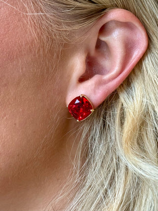 red square crystals stud earrings