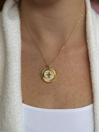 Dazzle Necklace with Cross - Gold