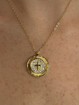 Dazzle Necklace with Cross - Gold