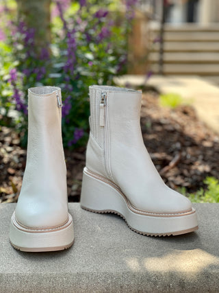 Dolce Vita Hilde Boot - Ivory