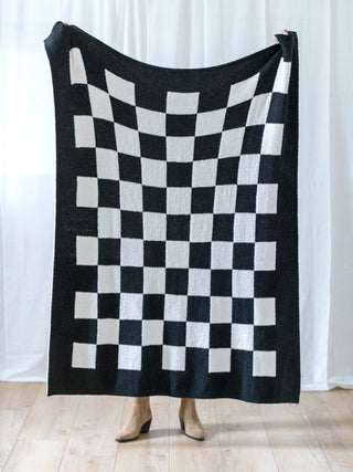 Dual Delight Throw - Black and White