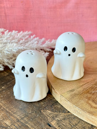 Ghost Salt and Pepper Shakers - White