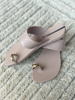 Gioiello Toe Ring Sandal - Beige/Gold
