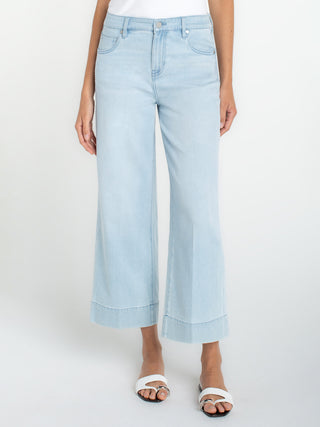 Liverpool Stride Crop Denim - Marine Flowers