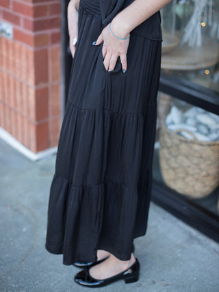 Liverpool Tiered Woven Maxi Skirt with Smocked Waist - Black