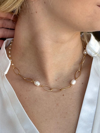 gold oval link chain necklace with pearl beads 