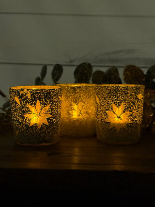 Mosaic Votive w/Snowflakes - White