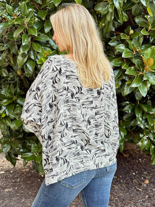 Painted Comfort Dolman Top - Black/Ivory