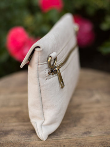 Raving Rivet Bag - Porcelain