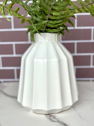Ribbed Ceramic Vase - White