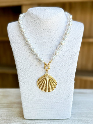 Rosewood Pearl and Shell Necklace - Gold