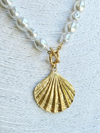 Rosewood Pearl and Shell Necklace - Gold