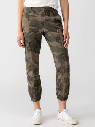 green and brown camouflage cargo pants