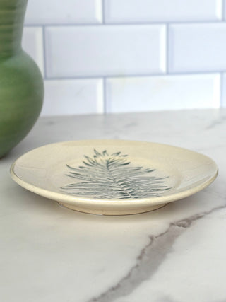 Serene Leaf Stoneware Plate  - Green