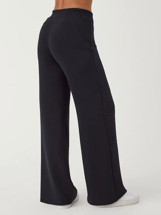 Spanx AirEssentials Wide Leg Pant - Very Black