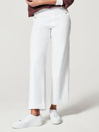 soft and flattering white cropped wide leg pants with pull on design