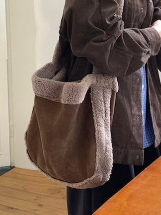 Suede And Sherpa Shoulder Bag - Taupe