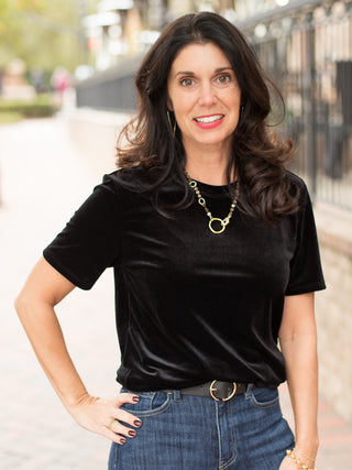 wear this black velvet short sleeve top to holiday and christmas gatherings for a casual and cozy look