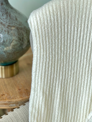 Barefoot Dreams CozyChic Lite Ribbed Throw - Pearl soft ribbed throw cozy throw ivory throw blanket sofa blanket barefoot dreams B463-pearl