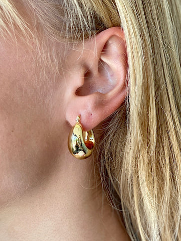 Basket Hoop Earrings classic gold chunky huggie hoop earrings inspire designs WE878
