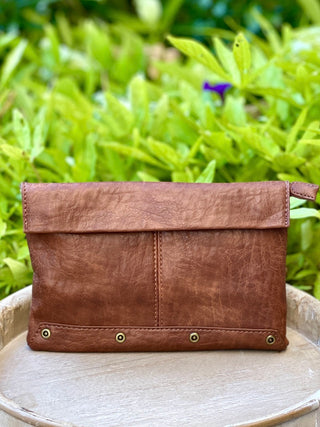 Raving Rivet Bag - Saddle
