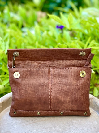 Raving Rivet Bag - Saddle